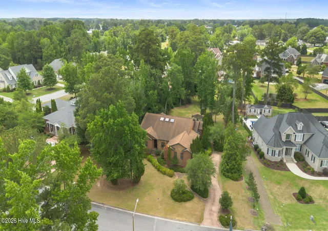 Homes for sale in Winterville, NC | 146 Lismore Dr, Winterville, NC 28590 | MLS# 100584882