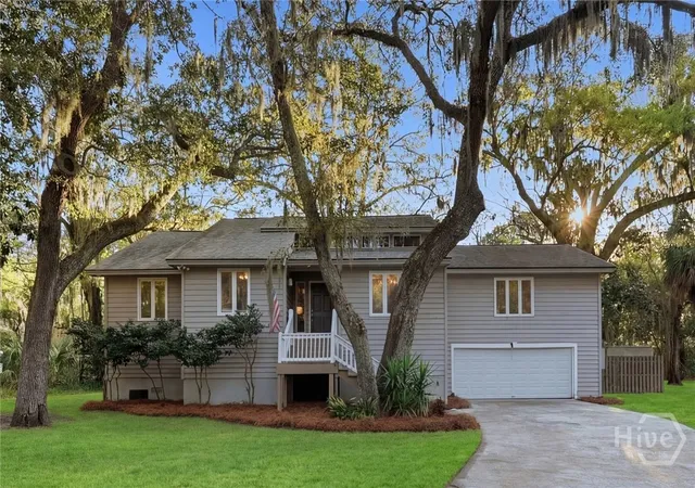 1st image of 12 Moss Pointe Ct, Savannah, GA 31410 | MLS# SA351563