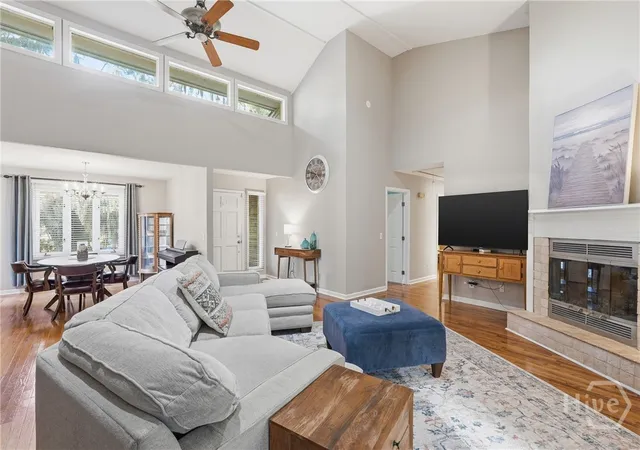 2nd image of 12 Moss Pointe Ct, Savannah, GA 31410 | MLS# SA351563