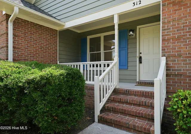 Photo 2 of Single family home for sale at 312 Wendover Ln, Wilmington, NC 28411 | MLS# 100577397 | Listing updated on 2026-08-18