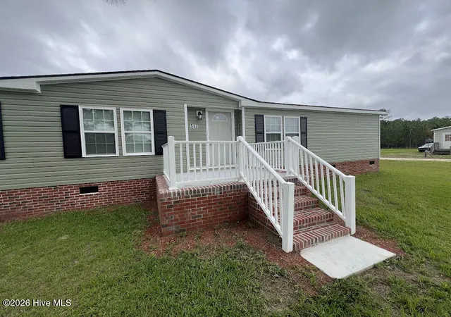Homes for sale in Tar Heel, NC | 542 Red Oak Farm Rd, Tar Heel, NC 28392 | MLS# 100543225