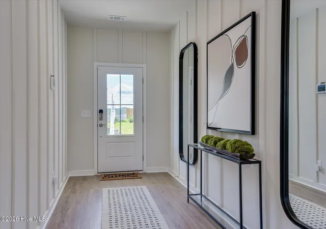 Photo 3 of Single family home for sale at 4044 Hartshorn Cir, Aiken, SC 29801 | MLS# 100600271 | Listing updated on 2026-09-20