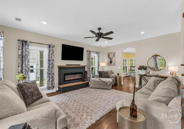 Photo 4 of Single family home for sale at 182 Old River Rd, Bloomingdale, GA 31302 | MLS# SA353235 | Listing updated on 2026-07-02
