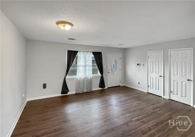 Photo 2 of Single family home for sale at 476 Elm St, Hinesville, GA 31313 | MLS# SA350657 | Listing updated on 2026-07-28