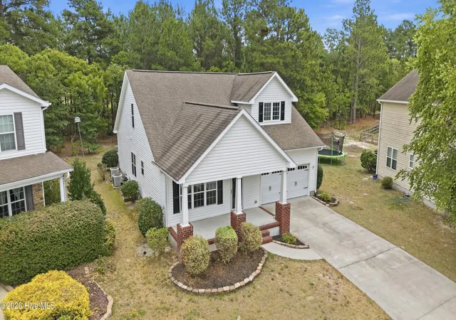 Photo 3 of Single family home for sale at 104 Lightwater Ct, Aberdeen, NC 28315 | MLS# 100580367 | Listing updated on 2026-08-18