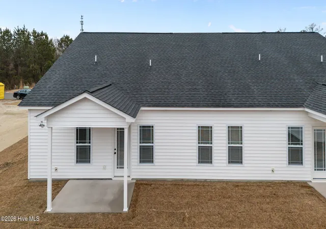 5th image of 4228 Laurel Ridge Dr #B, Greenville, NC 27834 | MLS# 100540696