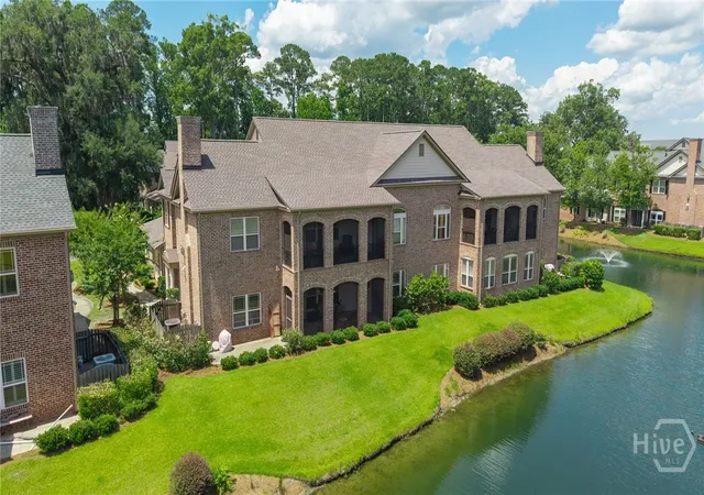 2nd image of 1002 River Oaks Dr, Richmond Hill, GA 31324