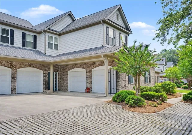 Homes for sale in Richmond Hill, GA | 1002 River Oaks Dr, Richmond Hill, GA 31324 | MLS# SA358641