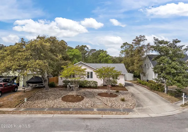 Photo 3 of Single family home for sale at 503 Fern Crk Ln, Carolina Beach, NC 28428 | MLS# 100565896 | Listing updated on 2026-08-25