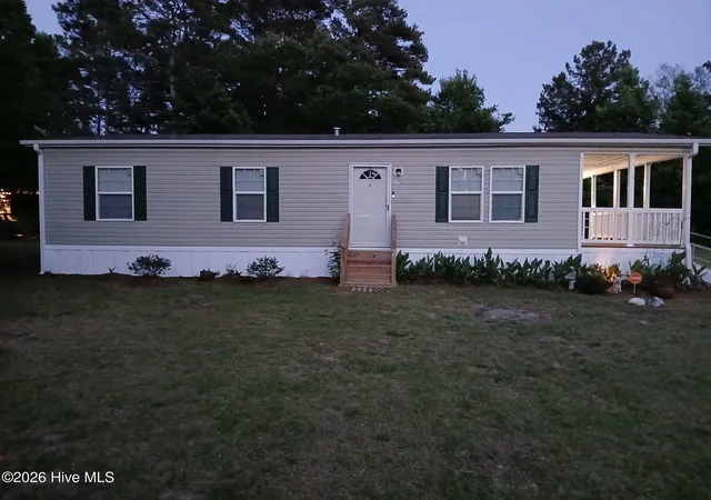 2nd image of 172 Gray Squirrel Ln, Newport, NC 28570 | MLS# 100588367