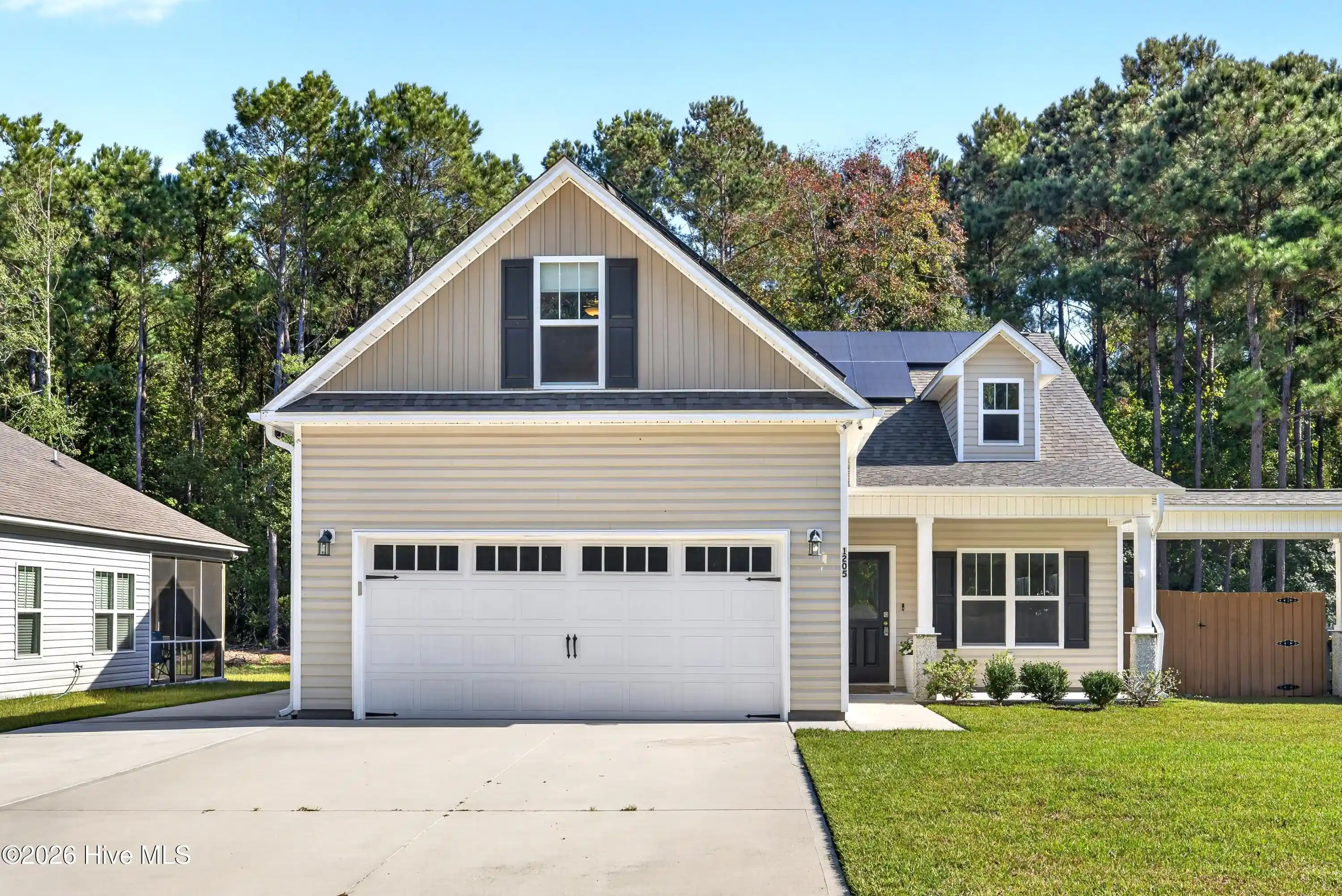 Single family home for sale at 1205 Dan Owen Dr, Hampstead, NC 28443 | MLS# 100612036