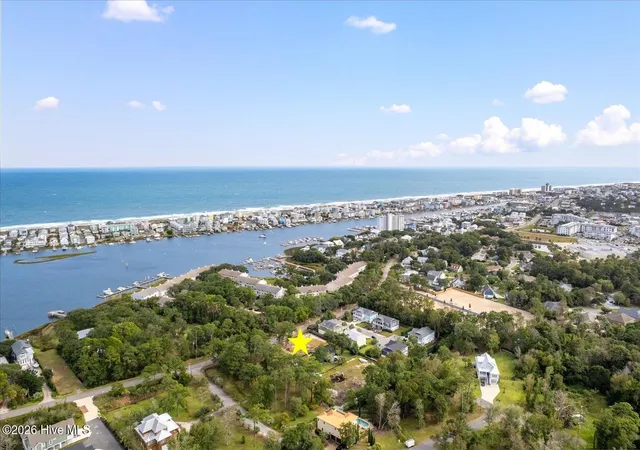 3rd image of 101 Reef Rd, Carolina Beach, NC 28428 | MLS# 100556991