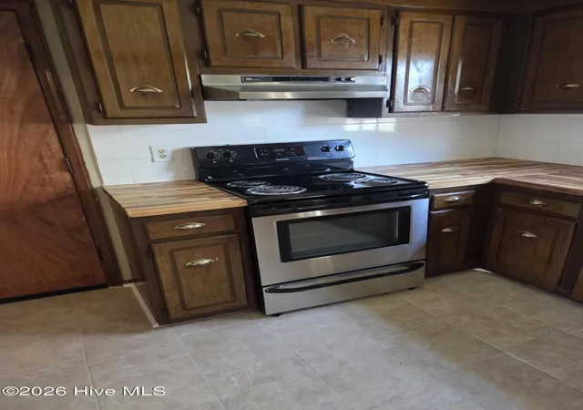 5th image of 802 Eagle Rd, Kinston, NC 28501 | MLS# 100562634