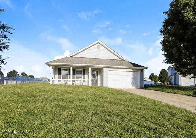 Photo 1 of Single family home for sale at 2136 Eleuthera Way, Elizabeth City, NC 27909 | MLS# 100612989 | Listing updated on 2026-10-30