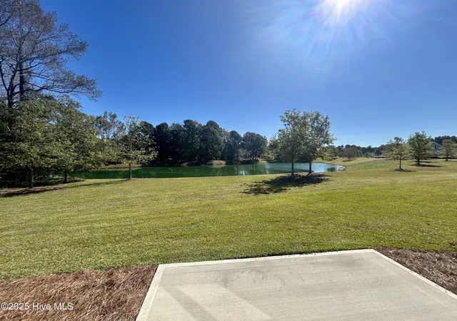 Photo 3 of Single family home for sale at 135 Sycamore Lakes Dr, Wallace, NC 28466 | MLS# 100537804 | Listing updated on 2026-08-18