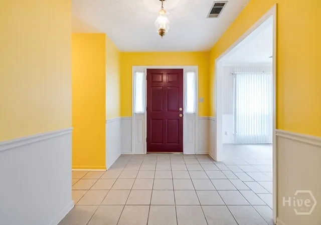Photo 4 of Single family home for sale at 906 Mill Strm Ct, Savannah, GA 31419 | MLS# SA354665 | Listing updated on 2026-08-05