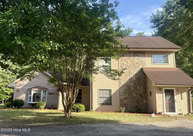 Homes for sale in Laurinburg, NC | 12221 Evergreen Ln, Laurinburg, NC 28352 | MLS# 100561027