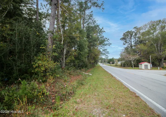 3rd image of 861 Roberts Rd, Newport, NC 28570 | MLS# 100476978