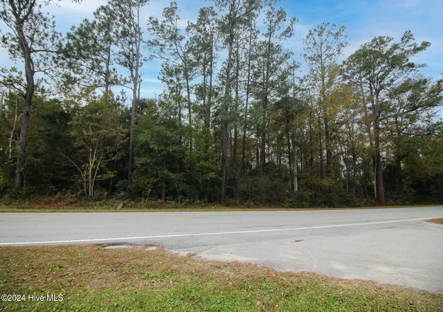 4th image of 861 Roberts Rd, Newport, NC 28570 | MLS# 100476978