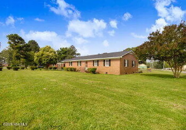 Homes for sale in Fremont, NC | 801 S Vance St, Fremont, NC 27830 | MLS# 100587942