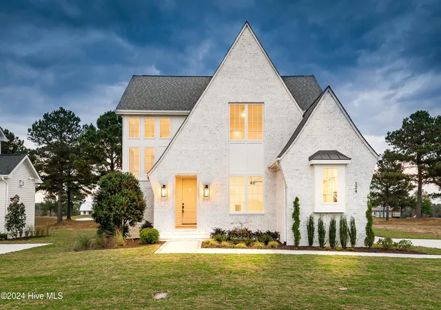 Photo 1 of Single family home for sale at 124 Pine Tree Point, Snow Hill, NC 28580 | MLS# 100592477 | Listing updated on 2026-08-31