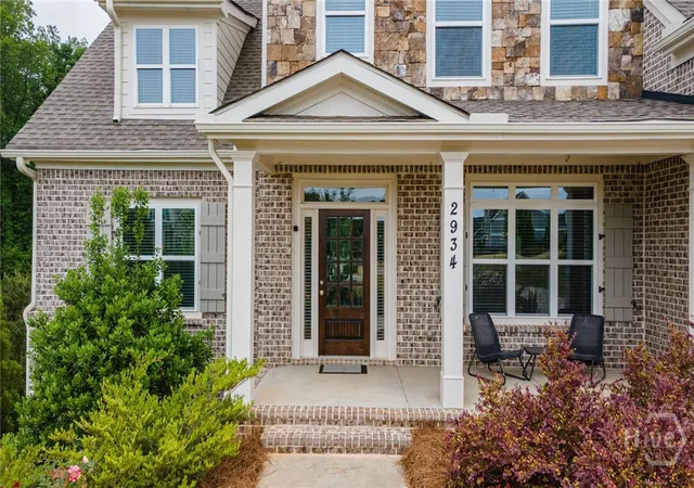 Homes for sale in Bogart, GA | 2934 Horseshoe Bend Ln, Bogart, GA 30622 | MLS# CL354787