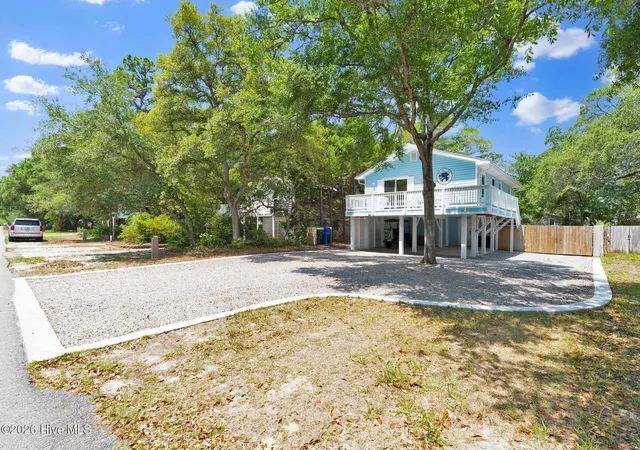 Homes for sale in Oak Island, NC | 135 Nw 3rd St, Oak Island, NC 28465 | MLS# 100584527