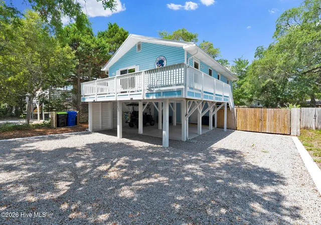 Homes for sale in Oak Island, NC | 135 Nw 3Rd St, Oak Island, NC 28465 | MLS# 100584527