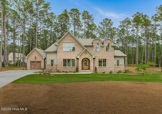 Homes for sale in Pinehurst, NC | 245 Paulson Ct, Pinehurst, NC 28374 | MLS# 100586282