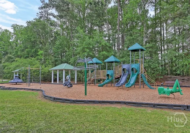 Homes for sale in Richmond Hill, GA | 2688 Garden Hills Loop, Richmond Hill, GA 31324 | MLS# SA356098