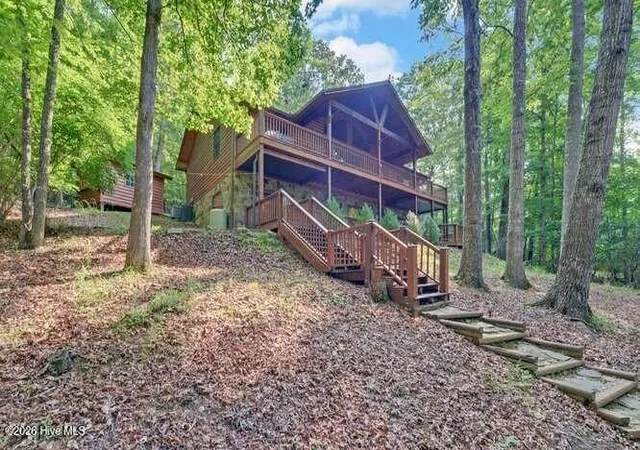 Photo 2 of Single family home for sale at 127 Lazy Crk Ln, Murphy, NC 28906 | MLS# 100585441 | Listing updated on 2026-09-04