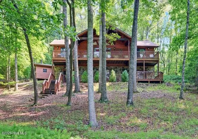 Photo 1 of Single family home for sale at 127 Lazy Crk Ln, Murphy, NC 28906 | MLS# 100585441 | Listing updated on 2026-09-04