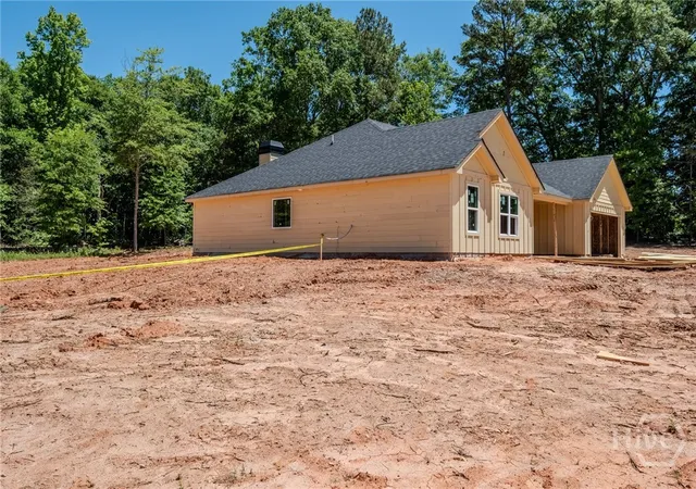 Homes for sale in Commerce, GA | 100 Wilson Garage Rd, Commerce, GA 30529 | MLS# CL356251