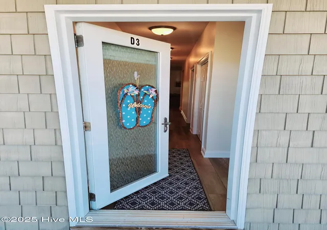 3rd image of 100 Lighthouse Ln #D3, Swansboro, NC 28584 | MLS# 100552318
