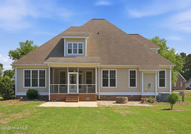 Photo 4 of Single family home for sale at 1256 Naples Dr, Greenville, NC 27858 | MLS# 100580828 | Listing updated on 2026-08-18