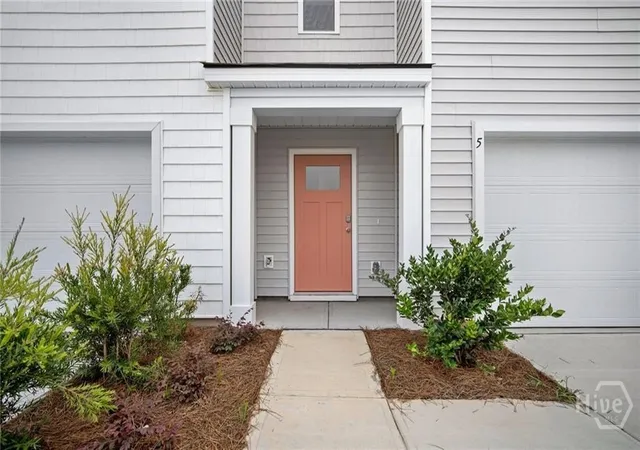 Photo 3 of Townhouse for sale at 109 Gardens Dr, Brunswick, GA 31525 | MLS# SA353837 | Listing updated on 2026-09-14