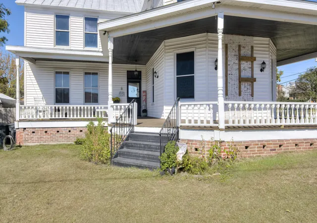 Listing Photo 3 - Condo for sale in building located at 401 W Forest Ave, North Augusta, SC 29841