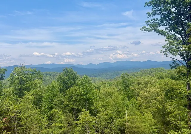 Photo 3 of Single family home for sale at 50 Lake Wood Rd, Murphy, NC 28906 | MLS# 98544591 | Listing updated on 2026-08-18