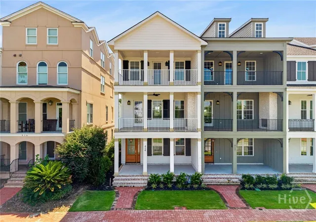 Photo 3 of Single family home for sale at 414 Legends Ct, Savannah, GA 31401 | MLS# SA354774 | Listing updated on 2026-08-28