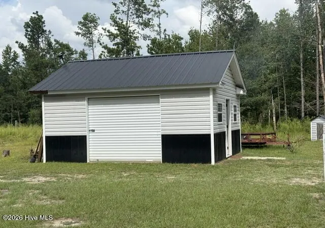 Photo 4 of Single family home for sale at 13341 Pea Brg Rd, Laurinburg, NC 28352 | MLS# 100600115 | Listing updated on 2026-08-31