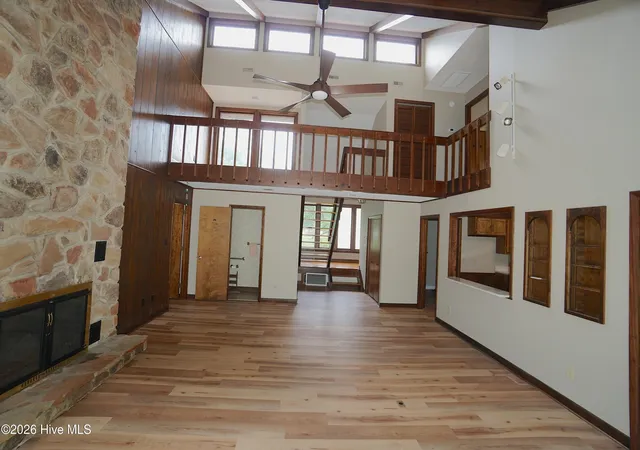 Photo 3 of Single family home for sale at 203 Sandpiper Dr, Newport, NC 28570 | MLS# 100594597 | Listing updated on 2026-08-18