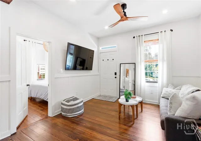 Listing Photo 5 - Condo for sale in building located at 534 E Charlton St, Savannah, GA 31401