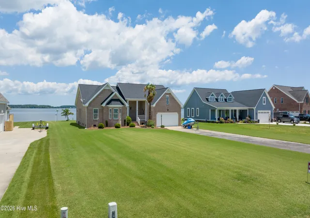 Photo 3 of Single family home for sale at 128 Durant St, Hertford, NC 27944 | MLS# 100583254 | Listing updated on 2026-08-18