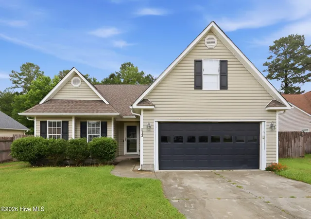Homes for sale in Hubert, NC | 512 Blackberry Ct, Hubert, NC 28539 | MLS# 100583473