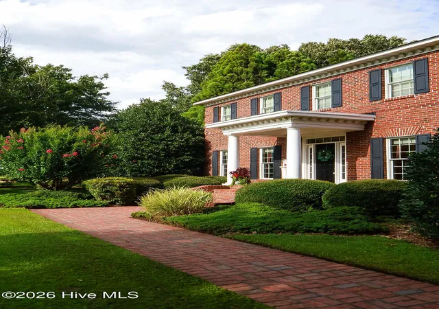 Photo 4 of Single family home for sale at 4105 Sterling Tr Dr, Winterville, NC 28590 | MLS# 100579231 | Listing updated on 2026-09-22