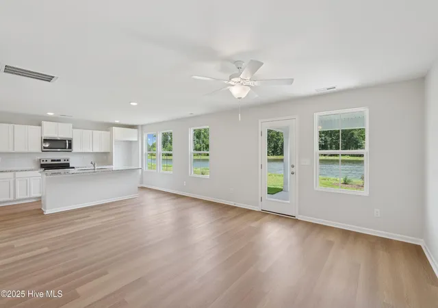Homes for sale in Hampstead, NC | 142 Cobbler Wy #61, Hampstead, NC 28443 | MLS# 100579681