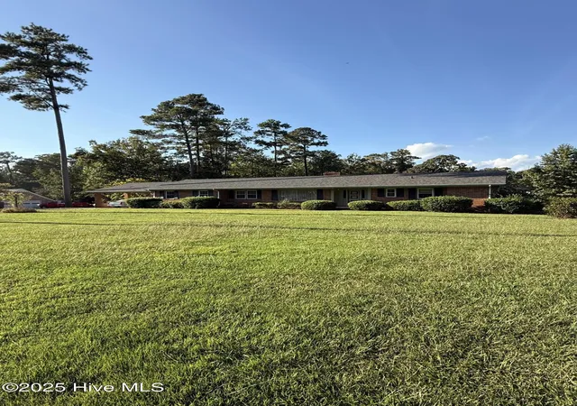 Homes for sale in Plymouth, NC | 115 Quail Dr, Plymouth, NC 27962 | MLS# 100532782