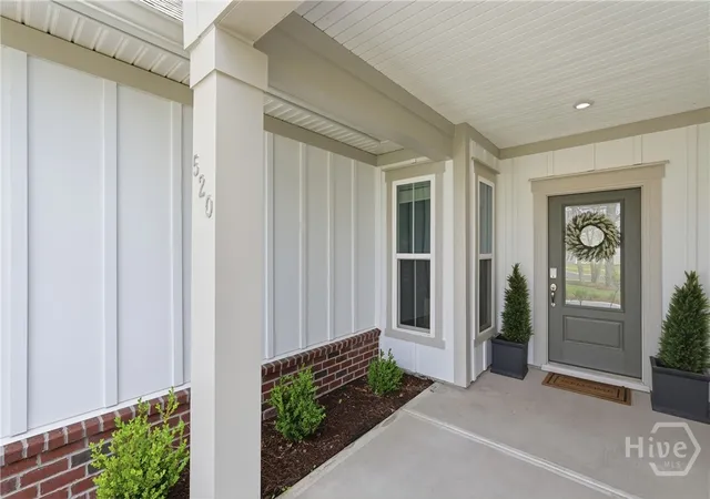 Homes for sale in Richmond Hill, GA | 520 Mandeville Dr, Richmond Hill, GA 31324 | MLS# SA353512