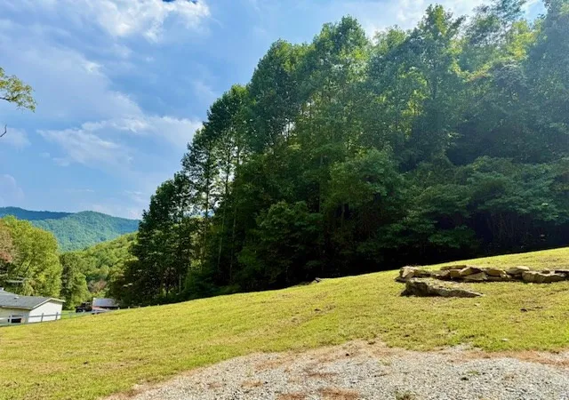 Homes for sale in Robbinsville, NC | 1351 Cody Branch Rd, Robbinsville, NC 28771 | MLS# 98543446