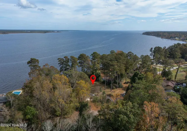 13th image of 2108 Neuse Cliffs Dr, New Bern, NC 28560 | MLS# 100475671